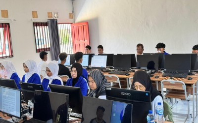 KEGIATAN TKA PAKET C KELAS 12 PKBM BERSUJUD